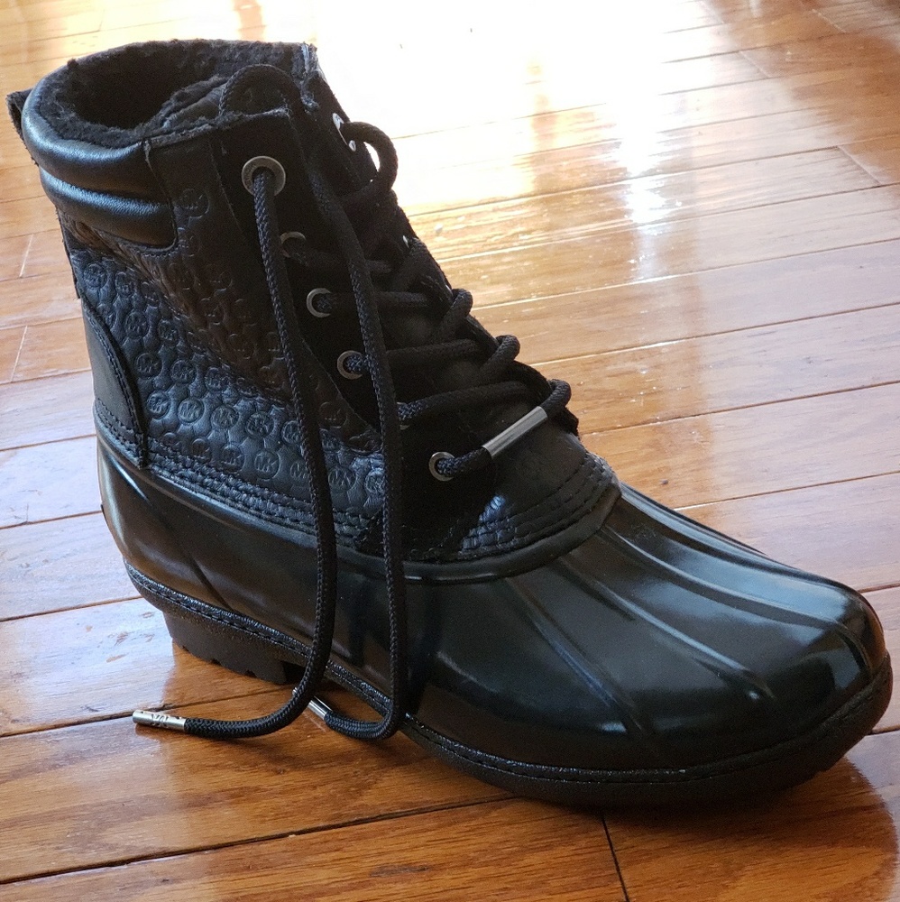 Michael kors boots